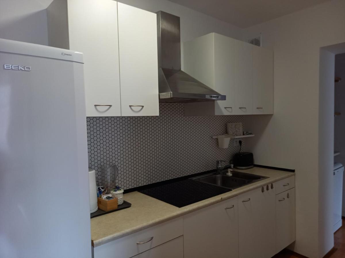 Apartamenty Agat Pieszyce Bagian luar foto