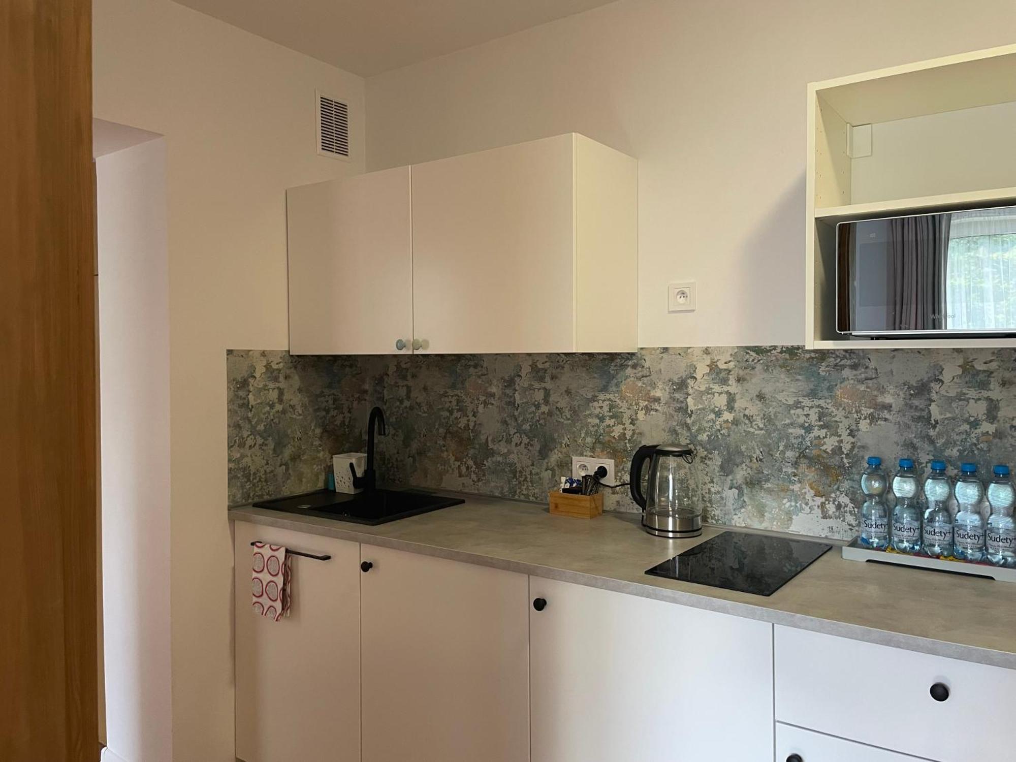 Apartamenty Agat Pieszyce Bagian luar foto
