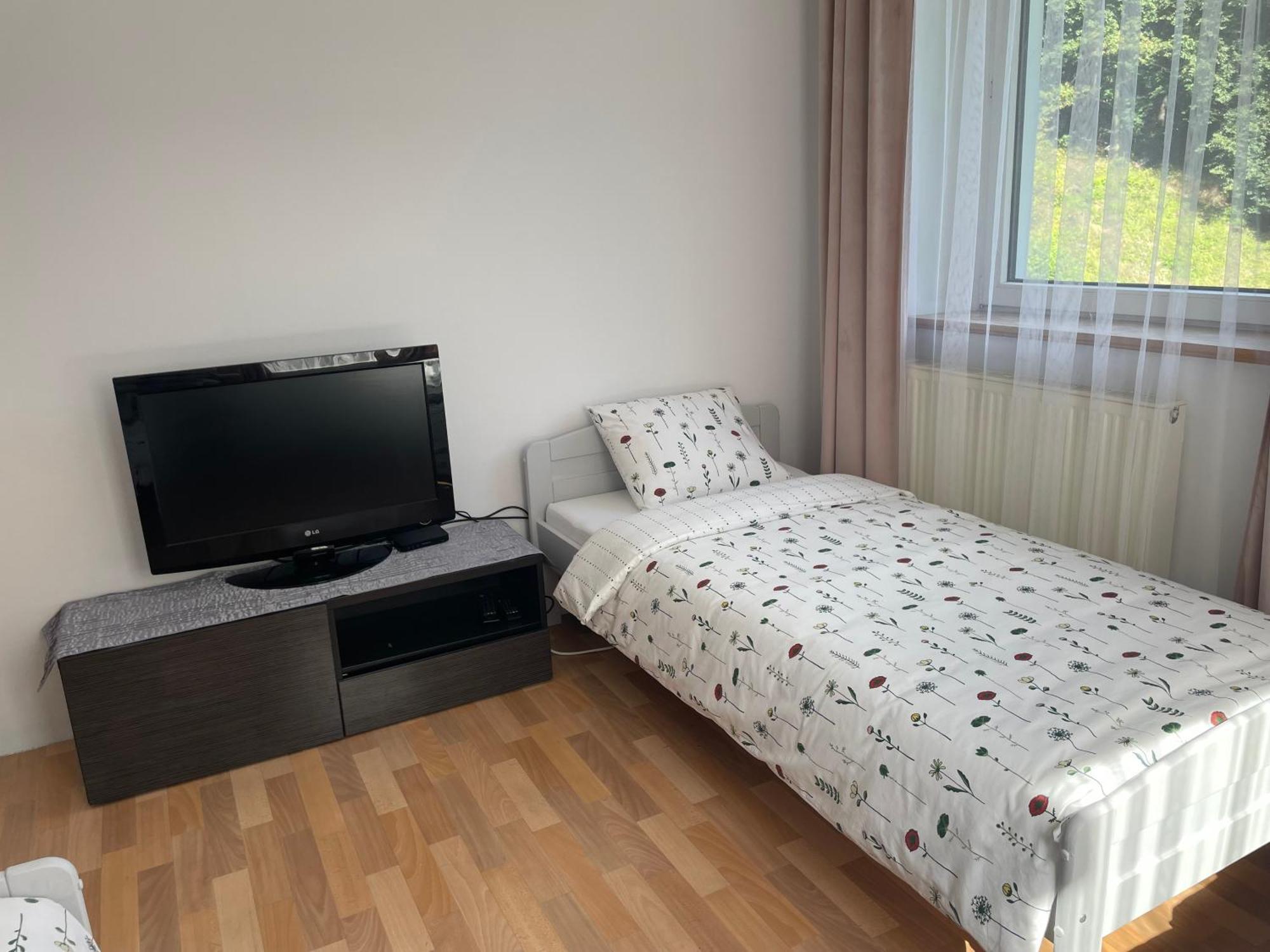 Apartamenty Agat Pieszyce Bagian luar foto